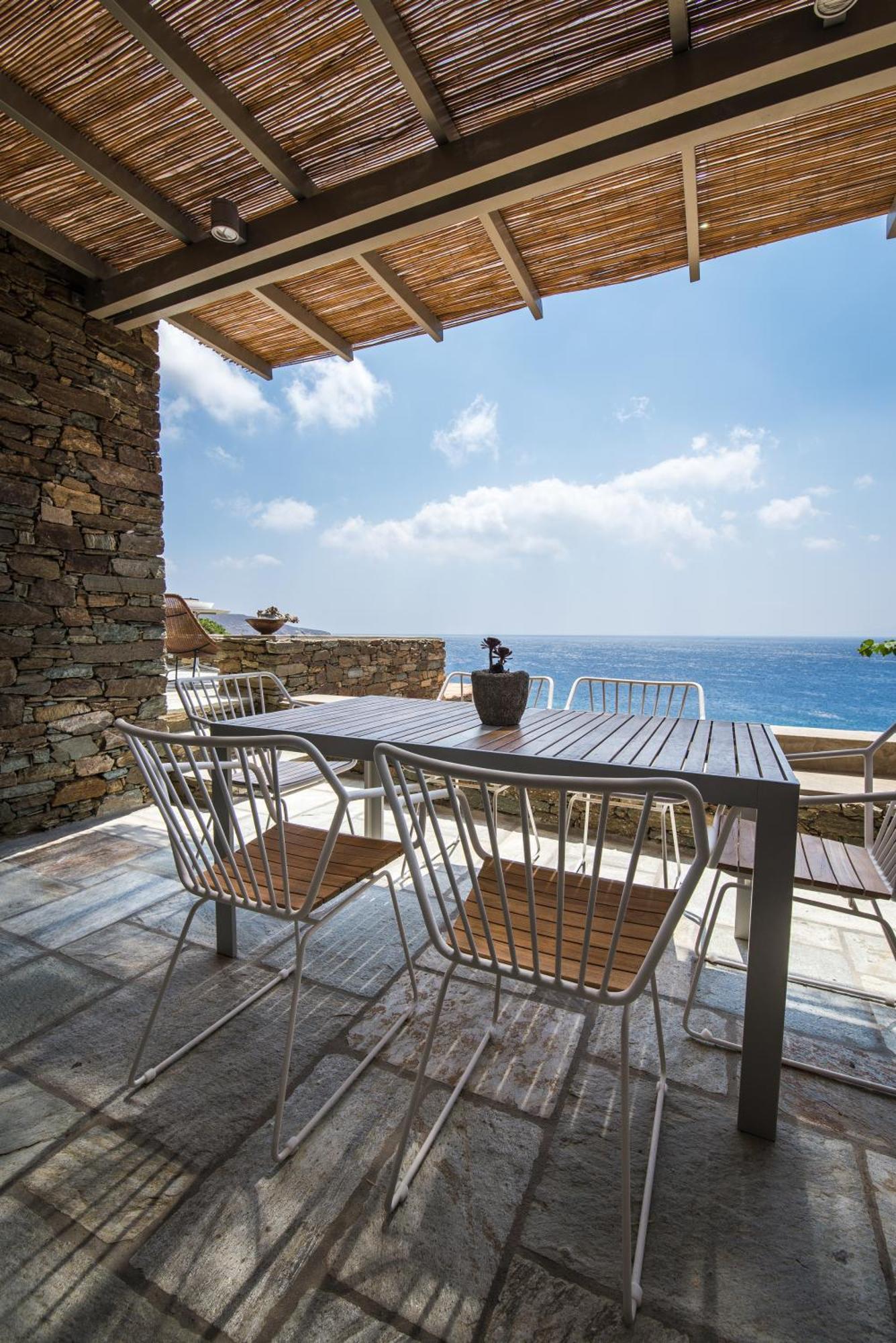 Archipelagotinos Agios Romanos Esterno foto